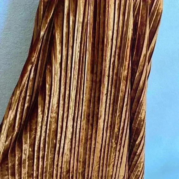 House Of Harlow 1960 x Revovle Pearl Pleated Velvet Wrap Dress\Tunic Party SizeS - Picture 9 of 10